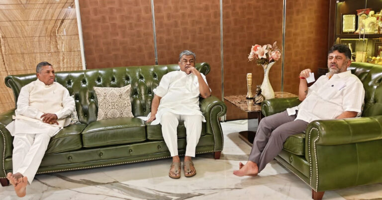 ಹರಿಪ್ರಸಾದ್ ಜತೆ ಡಿಸಿಎಂ ಸಮಾಲೋಚನೆ : ಹೈಕಮಾಂಡ್ ಸಂದೇಶ ರವಾನೆ