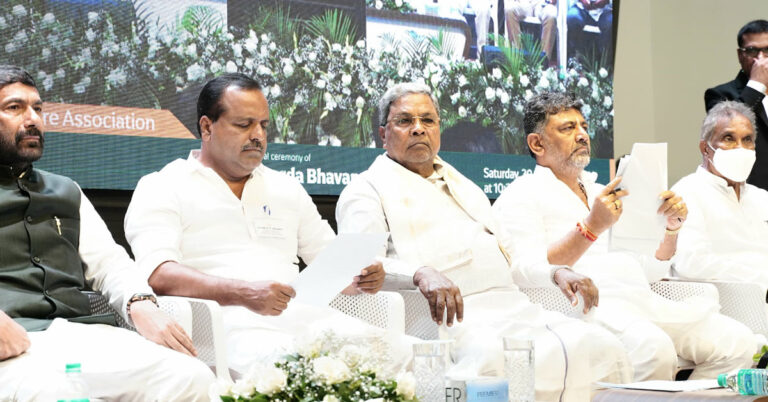 ಬಿಜೆಪಿ ಬೆಂಕಿ ಇದ್ದಂತೆ, ಜೆಡಿಎಸ್ ಅದನ್ನು ತಬ್ಬಿಕೊಳ್ಳುತ್ತಿದೆ : ಸಿಎಂ ಸಿದ್ದರಾಮಯ್ಯ