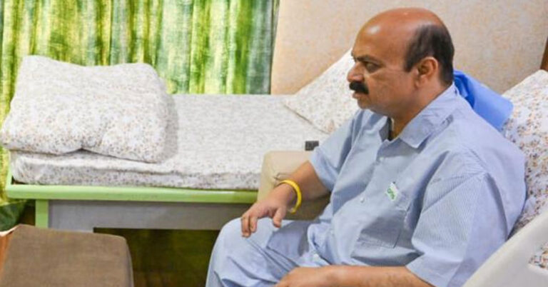 ಕರೆಮಾಡಿ ಬೊಮ್ಮಾಯಿ ಆರೋಗ್ಯ ವಿಚಾರಿಸಿದ ಪ್ರಧಾನಿ ಮೋದಿ