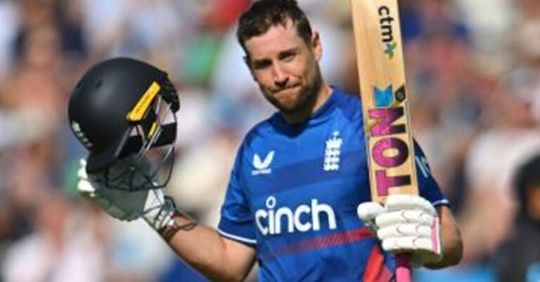 ಶತಕ ಸಿಡಿಸಿ ವಿಶಿಷ್ಟ ದಾಖಲೆ ಬರೆದ ಡೇವಿಡ್ ಮಲಾನ್