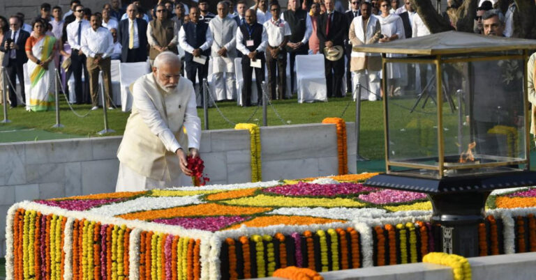 ಗಾಂಧಿಜಿ ಹಾಗೂ ಶಾಸ್ತ್ರಿಗೆ ಪ್ರಧಾನಿ ಮೋದಿ ನಮನ