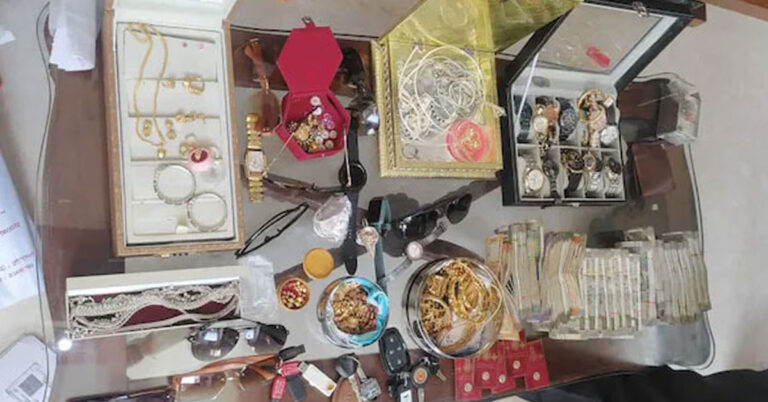 ರಾಜ್ಯದ ಹಲವೆಡೆ ಬೆಳ್ಳಂಬೆಳಗ್ಗೆ ಲೋಕಾಯುಕ್ತ ಪೊಲೀಸರ ಮಿಂಚಿನ ದಾಳಿ