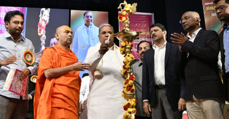 ಹಿಂದುಳಿದ ವರ್ಗ ಆಯೋಗದ ವರದಿ ಸ್ವೀಕರಿಸುತ್ತೇವೆ : ಸಿದ್ದರಾಮಯ್ಯ