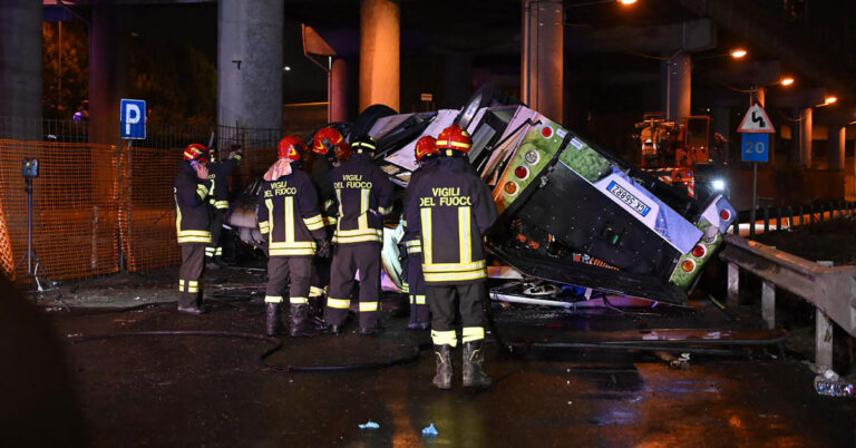 ಇಟಲಿಯ ವೆನಿಸ್‍ನಲ್ಲಿ ಬಸ್ ಅಪಘಾತ, 21 ಮಂದಿ ಸಾವು