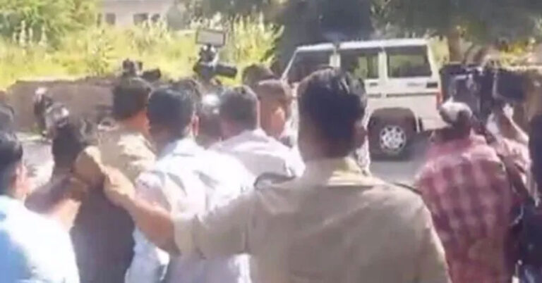 ಪರೀಕ್ಷೆ ಅಕ್ರಮ : 22 ಮಂದಿಯನ್ನು ವಶಕ್ಕೆ ಪಡೆದ ಪೊಲೀಸರು