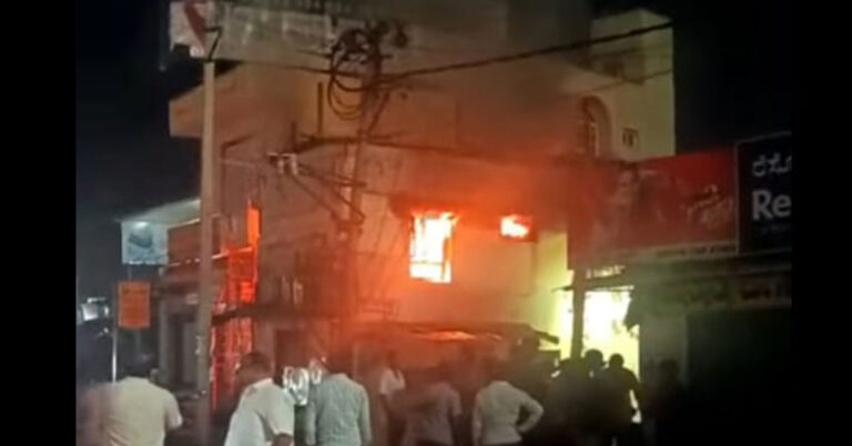 ತುಮಕೂರಿನಲ್ಲಿ ಅಗ್ನಿ ಅವಘಡ : ವ್ಯಕ್ತಿ ಸಜೀವ ದಹನ