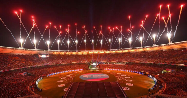 ವಿಶ್ವಕಪ್ ಫೈನಲ್ ಪಂದ್ಯದ ವೇಳೆ ಏರ್​ಶೋ