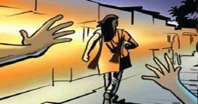 ಟೆಕ್ಕಿಯೊಂದಿಗೆ ಅಸಭ್ಯ ವರ್ತನೆ