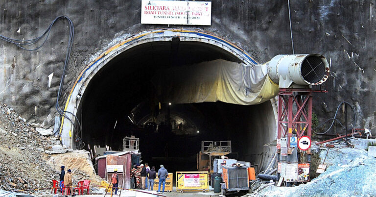 ಸುರಂಗದಲ್ಲಿ ಸಿಲುಕದ 41 ಕಾರ್ಮಿಕರ ರಕ್ಷಣೆಗೆ ಐದು ಪ್ರತ್ಯೇಕ ಕಾರ್ಯಾಚರಣೆ