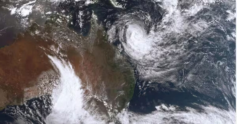 ಜಾಸ್ಪರ್ ಚಂಡಮಾರತದಿಂದ ತತ್ತರಿಸಿದ ಈಶಾನ್ಯ ಆಸ್ಟ್ರೇಲಿಯಾ ಕರಾವಳಿ