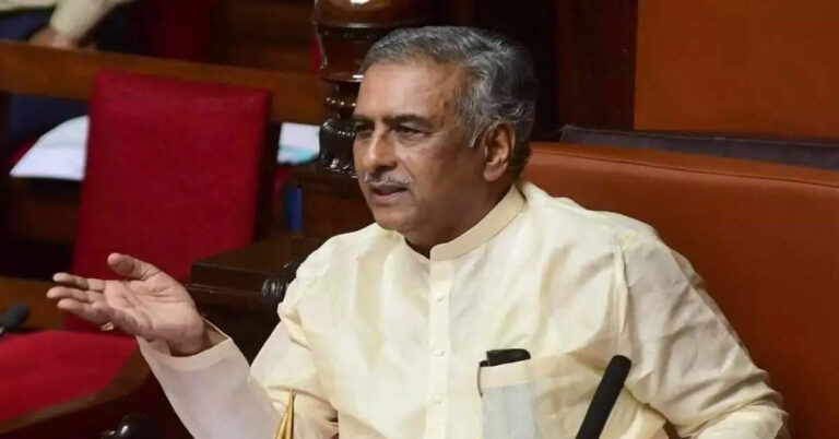 ಸದನದಕ್ಕೆ ಬಾರದ ಸಚಿವರು, ಸರ್ಕಾರಕ್ಕೆ ಸಭಾಪತಿ ಹೊರಟ್ಟಿ ತರಾಟೆ