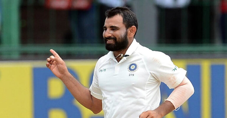 ದಕ್ಷಿಣ ಆಫ್ರಿಕಾ ವಿರುದ್ಧದ ಟೆಸ್ಟ್ ತಂಡದಿಂದ ಶಮಿ ಔಟ್ ದಕ್ಷಿಣ ಆಫ್ರಿಕಾ ವಿರುದ್ಧದ ಟೆಸ್ಟ್ ತಂಡದಿಂದ ಶಮಿ ಔಟ್