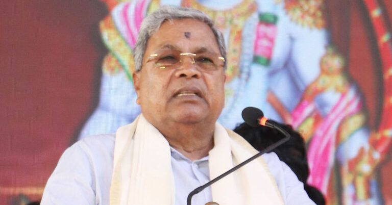 ಕೆರಗೋಡಿನಲ್ಲಿ ಭಗ್ವದ್ಧ್ವಜ ಹಾರಿಸಿದ್ದು ತಪ್ಪು : ಸಿಎಂ ಸಿದ್ದರಾಮಯ್ಯ ಕೆರಗೋಡಿನಲ್ಲಿ ಭಗ್ವದ್ಧ್ವಜ ಹಾರಿಸಿದ್ದು ತಪ್ಪು : ಸಿಎಂ ಸಿದ್ದರಾಮಯ್ಯ