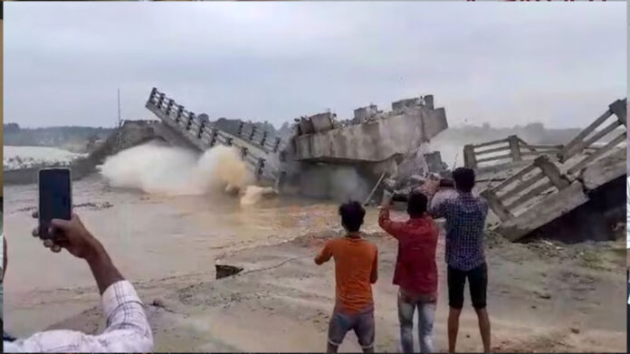 bridges collapse