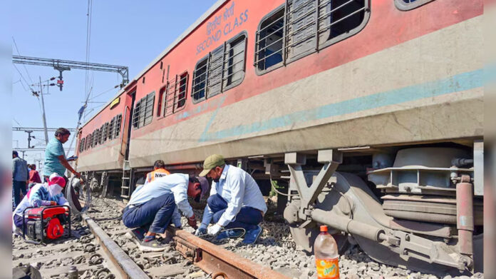 Sabarmati Express derail