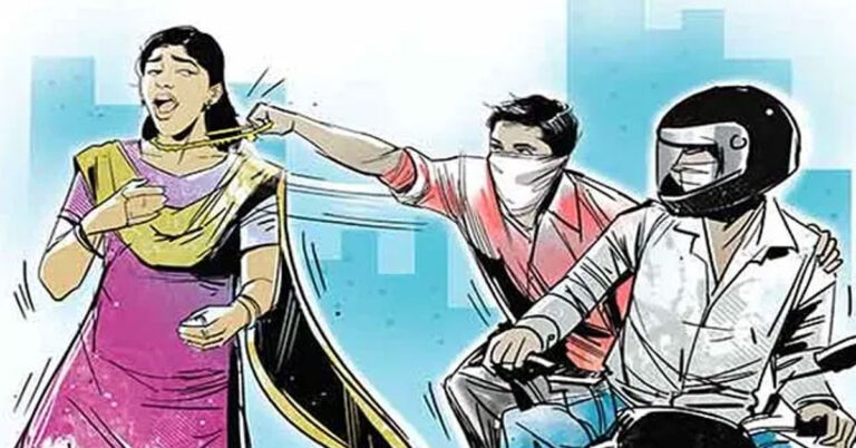 ಬೆಂಗಳೂರಲ್ಲಿ ಸರಗಳ್ಳರ ಅಟ್ಟಹಾಸ : ಲಾಂಗ್‌ನಿಂದ ಬೆದರಿಸಿ ಸರ ಅಪಹರಣ, ಮಹಿಳೆಯ ಬೆರಳು ಕಟ್‌