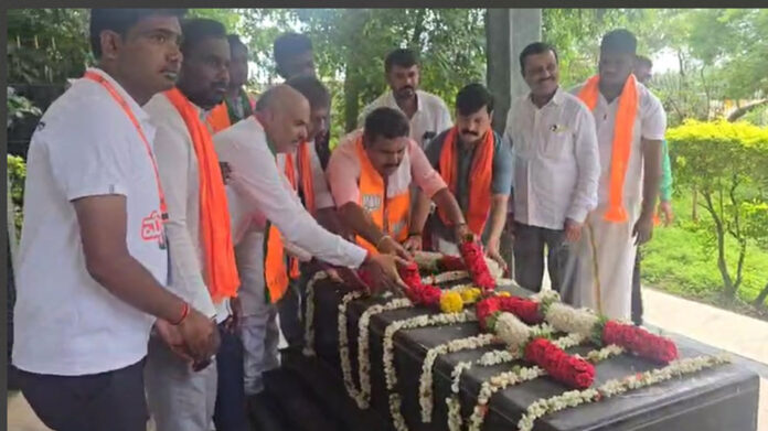 BJP-JDS 'Mysore Chalo' walk enters 3rd day