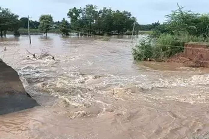 Haveri rain damage: call for compensation