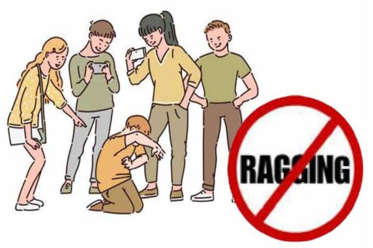 ರ‍್ಯಾಗಿಂಗ್ ಮಾಡಿದ ಇಬ್ಬರು ಎಂಬಿಬಿಎಸ್‌‍ ವಿದ್ಯಾರ್ಥಿಗಳ ಅಮಾನತು