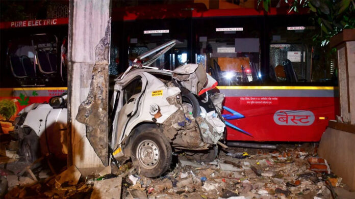 Mumbai bus