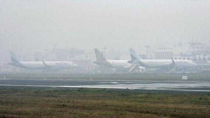 Delhi Airport Fog