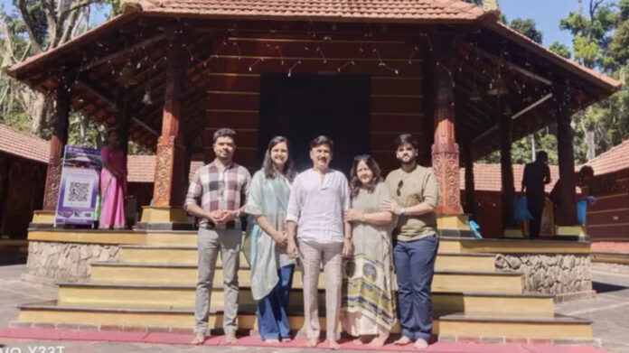 Chikkamagaluru: Actor Ramesh Aravind's family visited Niduvale Rameshwara Temple