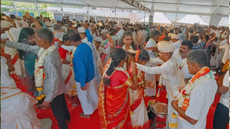 ಘಾಟಿ ಸುಬ್ರಹ್ಮಣ್ಯ ಕ್ಷೇತ್ರದಲ್ಲಿ ದಾಂಪತ್ಯ ಜೀವನಕ್ಕೆ ಕಾಲಿಟ್ಟ 67 ಜೋಡಿ ಘಾಟಿ ಸುಬ್ರಹ್ಮಣ್ಯ ಕ್ಷೇತ್ರದಲ್ಲಿ ದಾಂಪತ್ಯ ಜೀವನಕ್ಕೆ ಕಾಲಿಟ್ಟ 67 ಜೋಡಿ