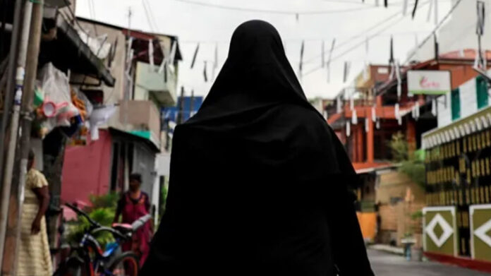 Burkha gang