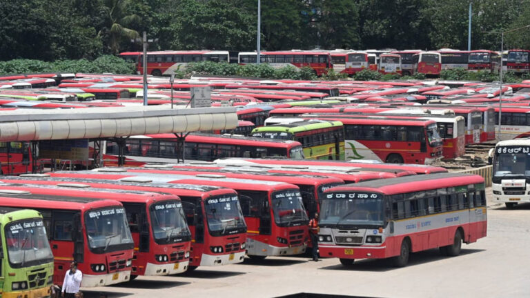ದೀಪಾವಳಿ ಹಬ್ಬಕ್ಕೆ KSRTCಯಿಂದ 2500 ವಿಶೇಷ ಬಸ್‌‍ ಸೇವೆ