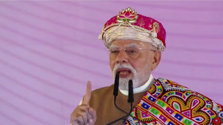 ಪರಮಾಣು ಬೆದರಿಕೆಗಳಿಗೆ ಬಗ್ಗಲ್ಲ, ಕೆಣಕಿದರೆ ನುಗ್ಗಿ ಹೊಡೆಯುತ್ತೇವೆ : ಭಾರತದ ಶತ್ರುಗಳಿಗೆ ಮೋದಿ ಎಚ್ಚರಿಕೆ