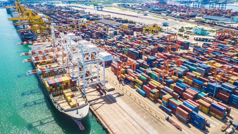 ಮುಂಬೈನ ನವಾ ಶೇವಾ ಬಂದರಿನಲ್ಲಿ 12 ಕೋಟಿ ಮೌಲ್ಯದ ಪಾಕ್‌ನ ಖರ್ಜೂರ, ಸೌಂದರ್ಯವರ್ಧಕ ಸೀಜ್‌