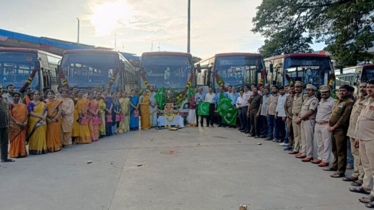 ದಸರಾ ಪ್ರಯುಕ್ತ ಹೆಚ್ಚುವರಿ ಬಸ್‌‍ ಸೇವೆಗೆ ಚಾಲನೆ