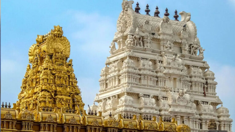 ತಿರುಪತಿ ದೇವಸ್ಥಾನದ ಹುಂಡಿಯಲ್ಲಿ 100 ಕೋಟಿ ಹಣ ಕಳ್ಳತನ