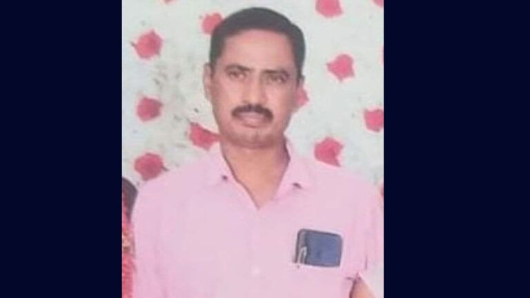 ಪತ್ನಿ, ಮಕ್ಕಳ ಎದುರೇ ಬಾರ್‌ ಕ್ಯಾಷಿಯರ್‌ನನ್ನು ಭೀಕರವಾಗಿ ಕೊಂದು ದುಷ್ಕರ್ಮಿ ಪರಾರಿ