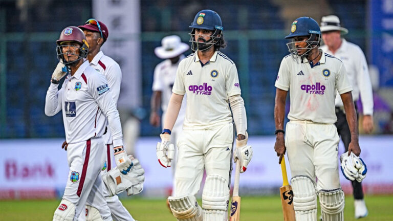ವೆಸ್ಟ್‌ ವಿಂಡೀಸ್‌‍ ವಿರುದ್ಧ ಟೆಸ್ಟ್‌ ಸರಣಿ : 2-0 ಅಂತರದಿಂದ ಕ್ಲೀನ್‌ಸ್ವೀಪ್‌ ಮಾಡಿದ ಭಾರತ