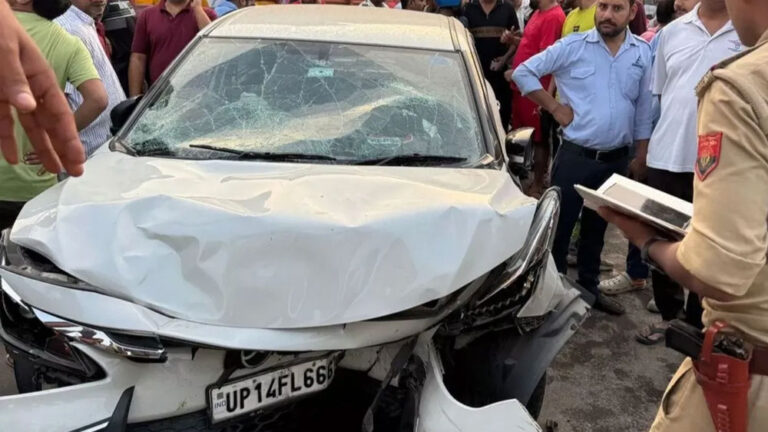 ವಾಯು ವಿಹಾರ ಮಾಡುತ್ತಿದ್ದವರ ಮೇಲೆ ಕಾರು ಹರಿದು ಮೂವರ ದುರ್ಮರಣ