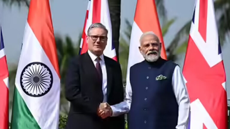 ವ್ಯಾಪಾರ, ರಕ್ಷಣೆ, ಮತ್ತು ನಿರ್ಣಾಯಕ ತಂತ್ರಜ್ಞಾನ ಕ್ಷೇತ್ರಗಳ ಕುರಿತು ಮೋದಿ-ಸ್ಟಾರ್ಮರ್‌ ಮಹತ್ವದ ಮಾತುಕತೆ