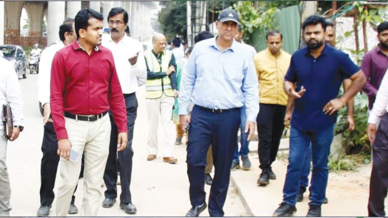 ಬೆಂಗಳೂರಲ್ಲಿ ಸಂಚಾರ ದಟ್ಟಣೆ ನಿವಾರಣೆಗೆ ಪರಿಹಾರೋಪಾಯ ರೂಪಿಸುವಂತೆ ಆಯುಕ್ತರ ಸೂಚನೆ