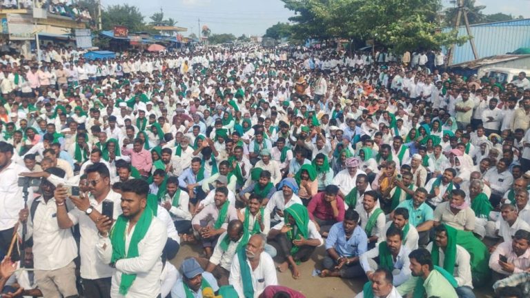 ಮತ್ತಷ್ಟು ತೀವ್ರಗೊಂಡ ರೈತರ ಪ್ರತಿಭಟನೆ, 8ನೇ ದಿನಕ್ಕೆ ಕಾಲಿಟ್ಟ ಕಿಚ್ಚು