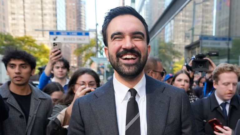 ನ್ಯೂಯಾರ್ಕ್‌ ಮೇಯರ್‌ ಆಗಿ ಭಾರತೀಯ ಮೂಲದ ಜೋಹ್ರಾನ್‌ ಮಮ್ದಾನಿ ಆಯ್ಕೆ