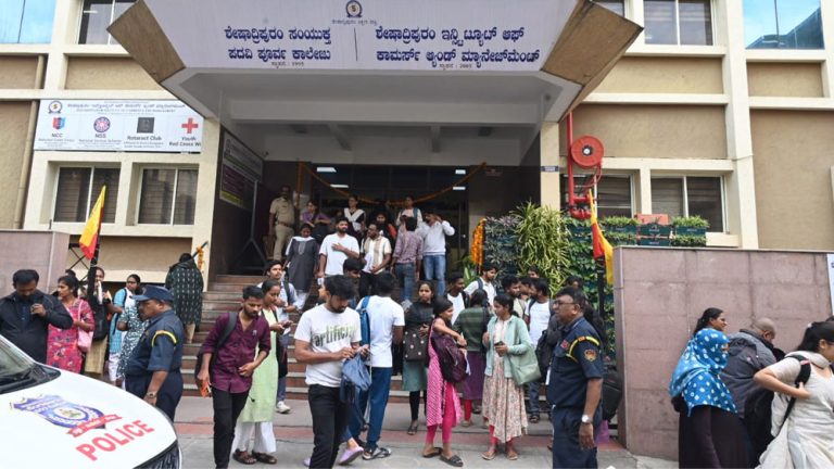 11 ಜಿಲ್ಲೆಗಳ 316 ಕೇಂದ್ರಗಳಲ್ಲಿ ಸಸೂತ್ರವಾಗಿ ನಡೆದ ಕೆ-ಸೆಟ್‌ ಪರೀಕ್ಷೆ